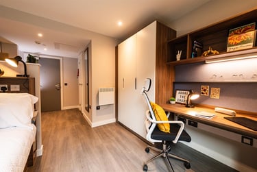 1 bed studio, Nelson Street, Holylands, Belfast, BT151BH - Image 7